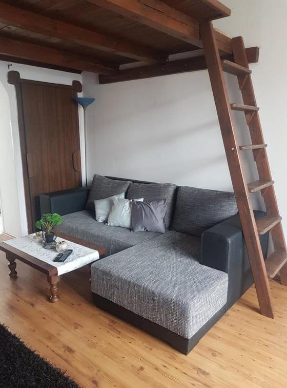 Apartman Beseda Lägenhet Velke Porici Exteriör bild