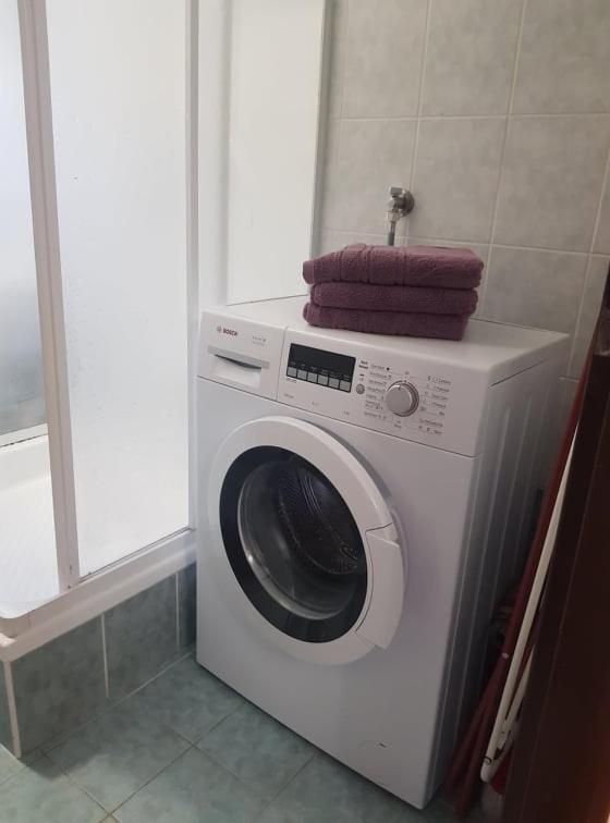 Apartman Beseda Lägenhet Velke Porici Exteriör bild